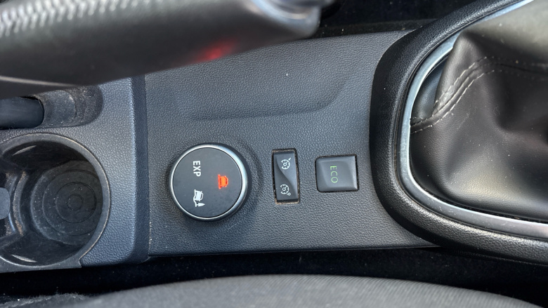 Renault Captur 1.5 dCi 90 Signature X Nav 5dr Diesel Hatchback